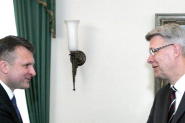 Zatlers Šlesers