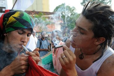 legalizē marihuānu