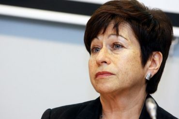 Inna Šteinbuka