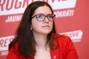 Antoņina Ņenaševa