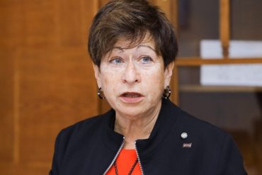 Inna Šteinbuka