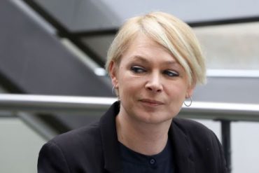 Eva Juhņēviča