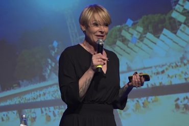 Eva Juhņēviča
